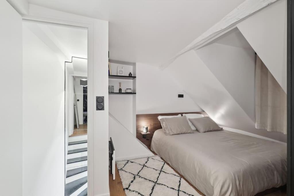 Appartement Duplex Quartier Du Louvre *